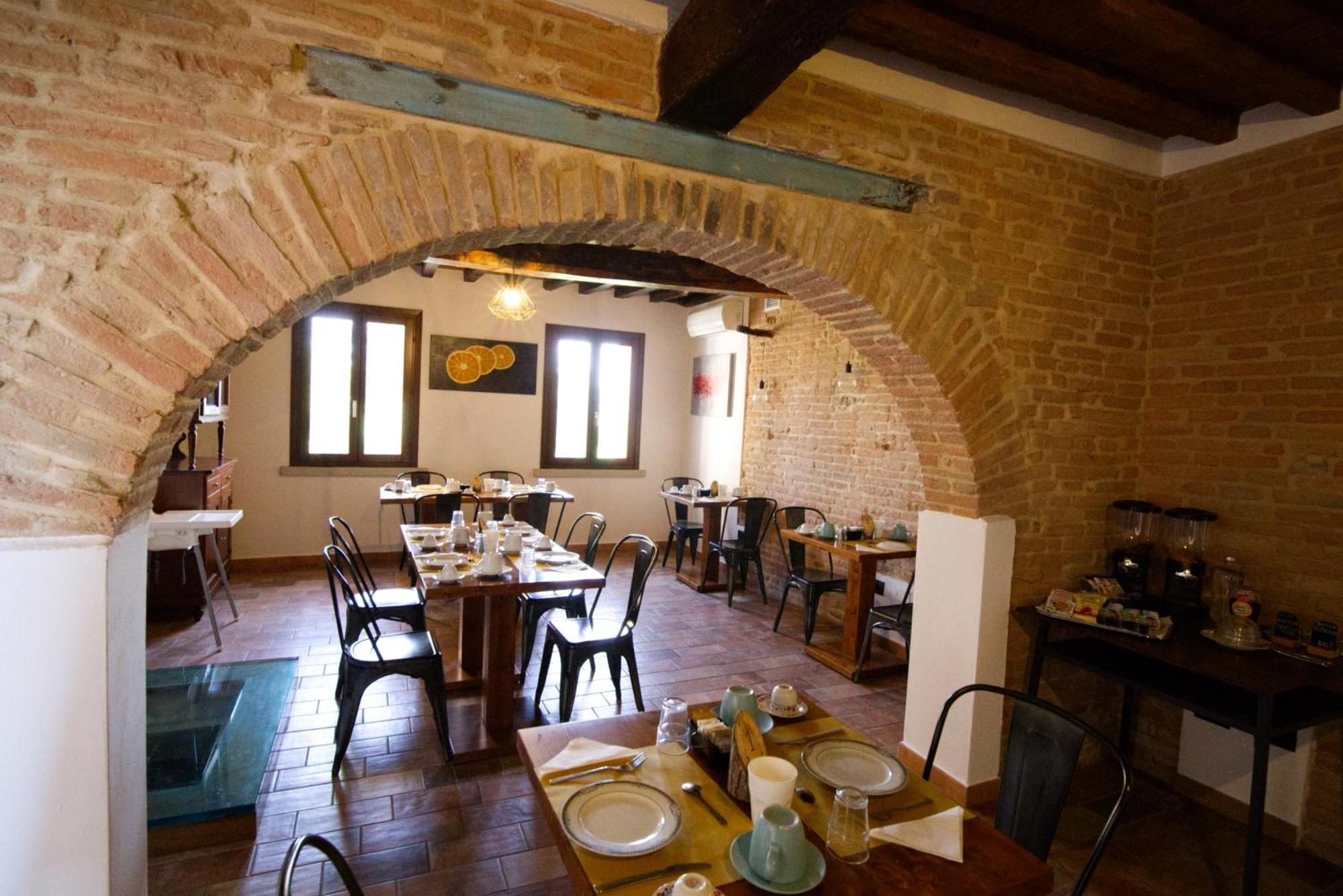 Antico Casale Caroli Hotel Gattatico Exterior foto